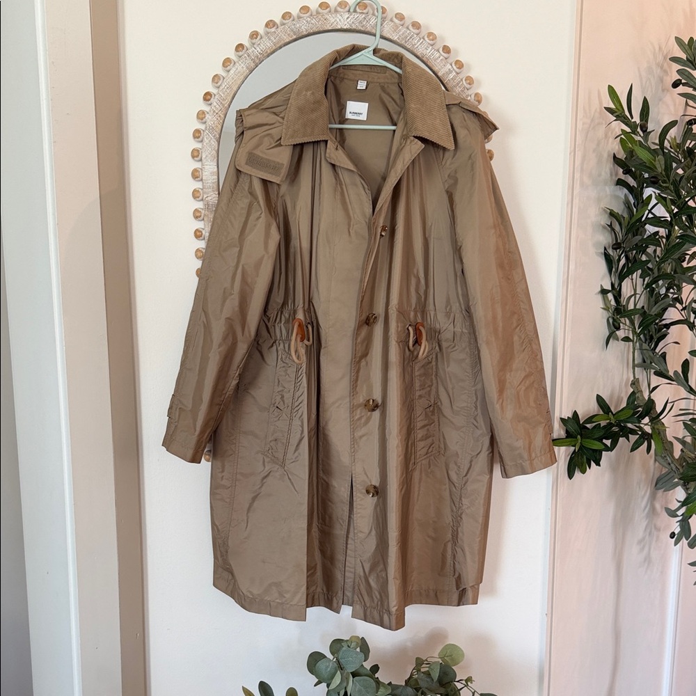 Burberry Classic Beige Trench Coat
